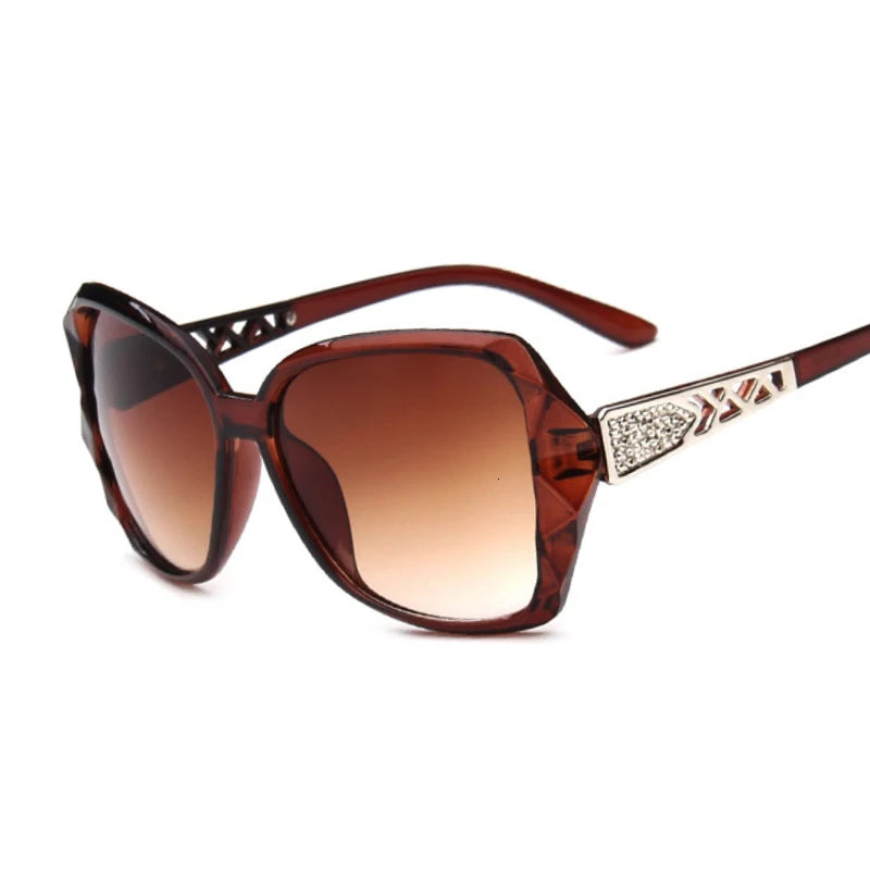 Davina Shades