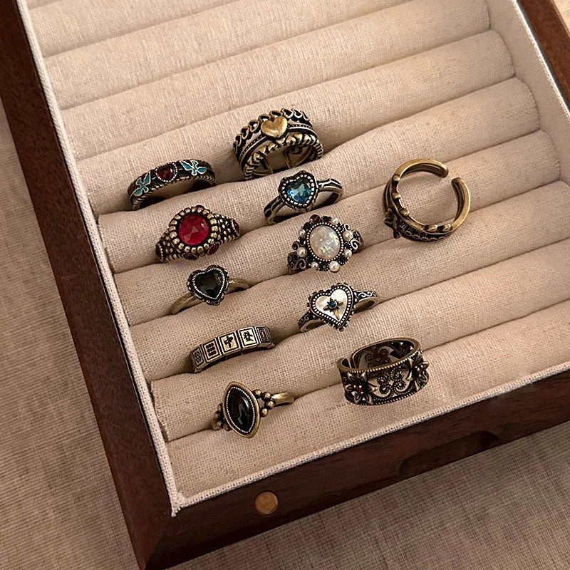 Vintage Vicky Rings